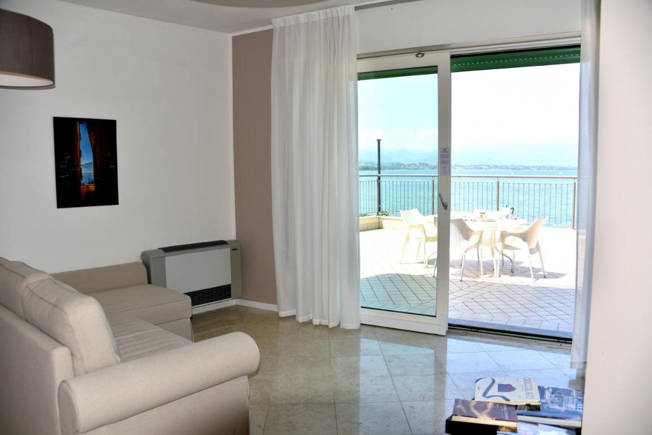 Residenza Miralago By Wonderful Italy Desenzano del Garda Exterior foto