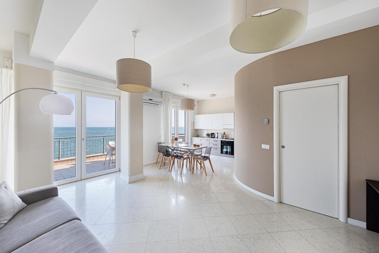 Residenza Miralago By Wonderful Italy Desenzano del Garda Exterior foto