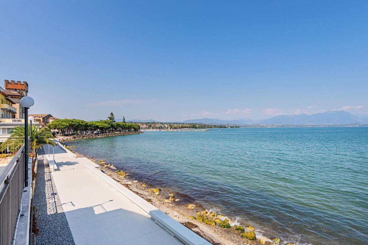 Residenza Miralago By Wonderful Italy Desenzano del Garda Exterior foto