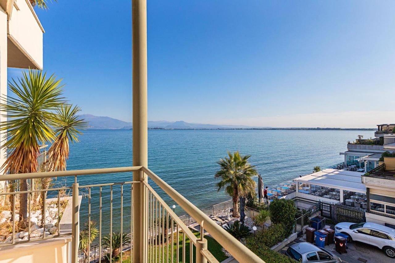 Residenza Miralago By Wonderful Italy Desenzano del Garda Exterior foto